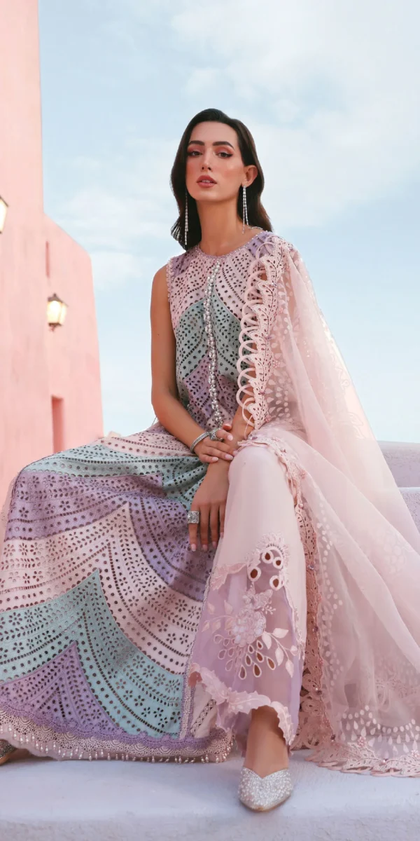 Elegant Unstitched Embroidered Luxury Lawn 3 Piece Suit BR-1482