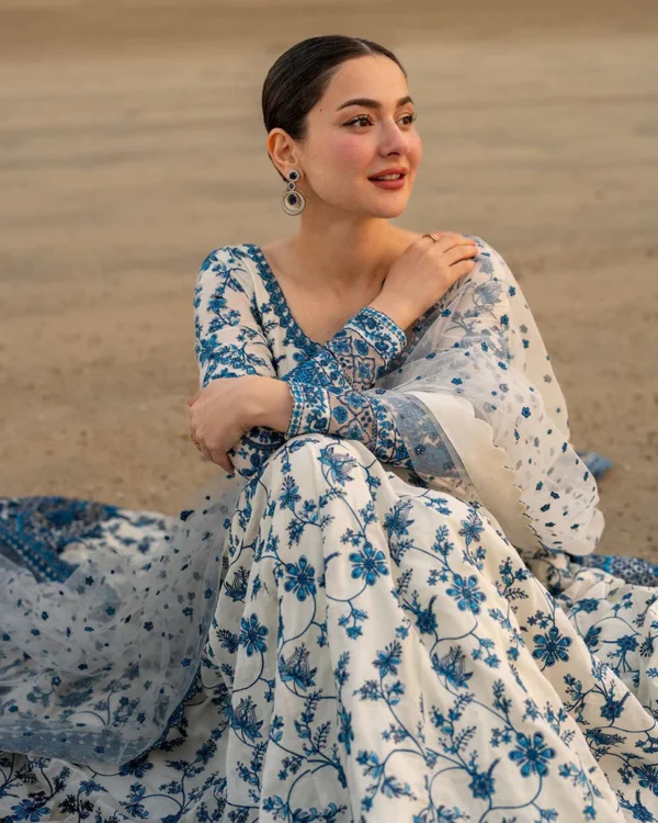 Luxury Unstitched Embroidered Lawn 3 Piece Suit BR-1488