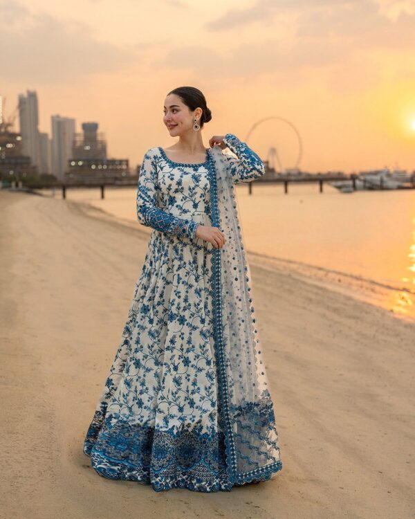 Luxury Unstitched Embroidered Lawn 3 Piece Suit BR-1488