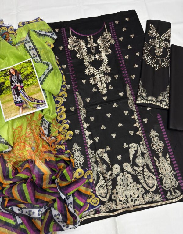 Premium 3 Piece Embroidered Lawn Suit - Unstitched