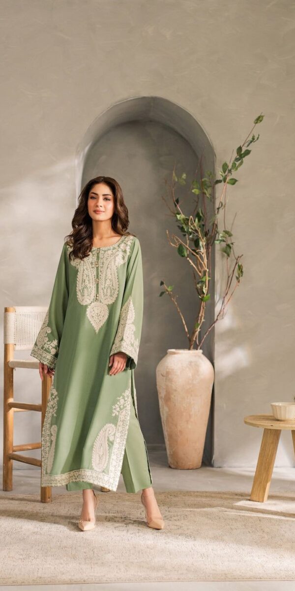 Luxury Unstitched Embroidered Lawn 3 Piece Suit