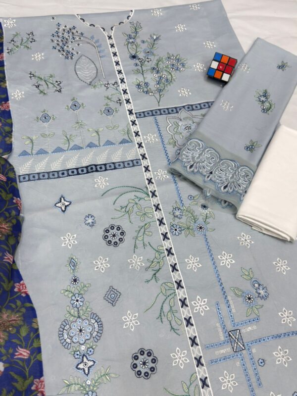 Luxury Unstitched Embroidered Lawn 3 Piece Suit