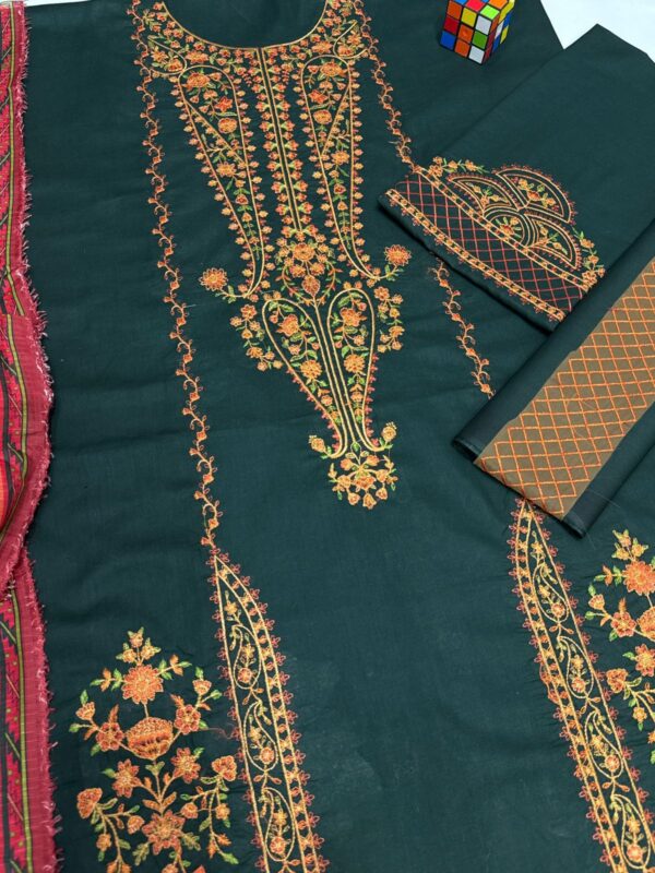 Premium 3 Piece Embroidered Lawn Suit - Unstitched