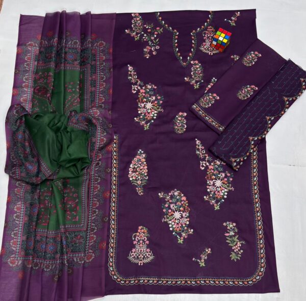 Premium 3 Piece Embroidered Lawn Suit - Unstitched