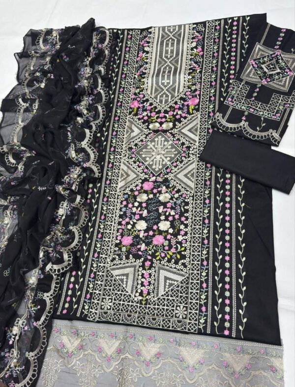 Premium 3 Piece Embroidered Lawn Suit - Unstitched