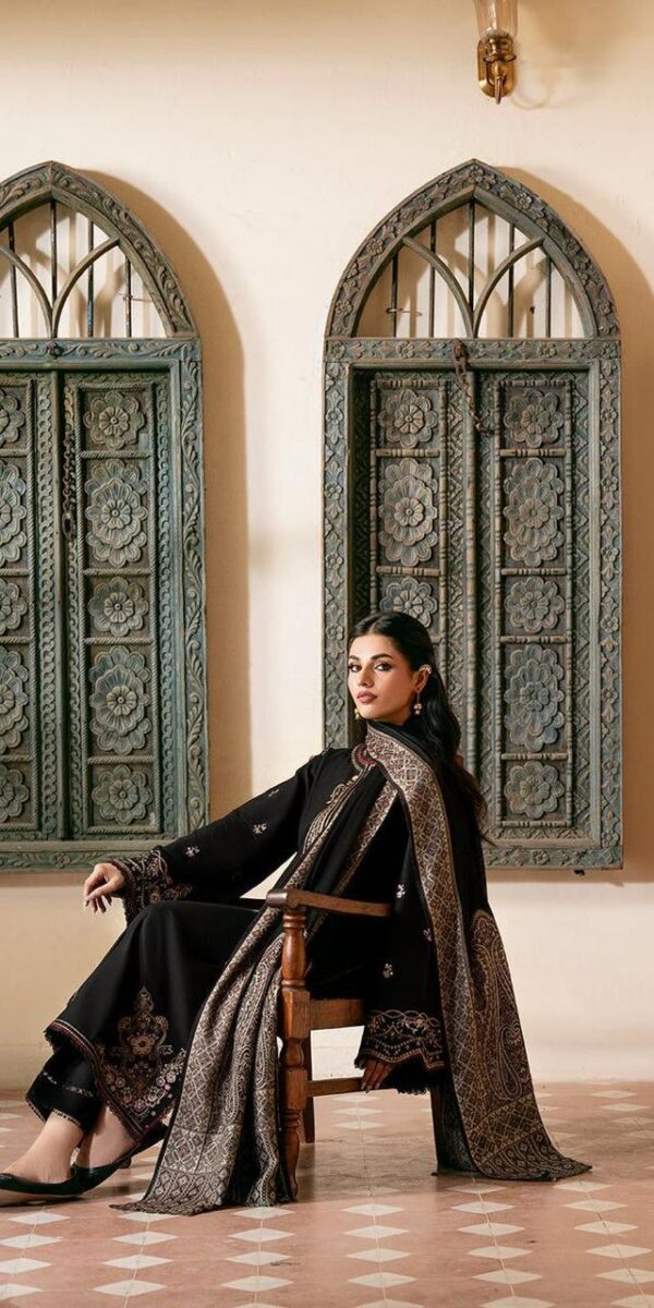 Premium 3 Piece Embroidered Lawn Suit - Unstitched