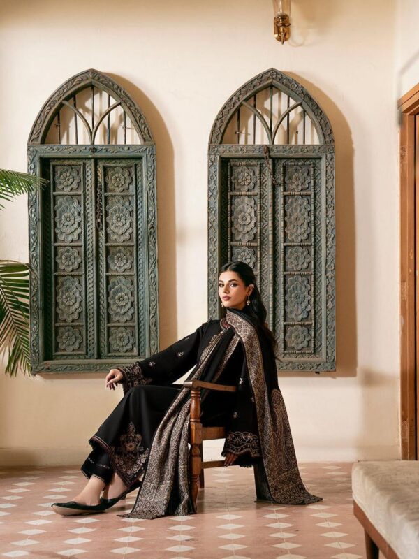Premium 3 Piece Embroidered Lawn Suit - Unstitched
