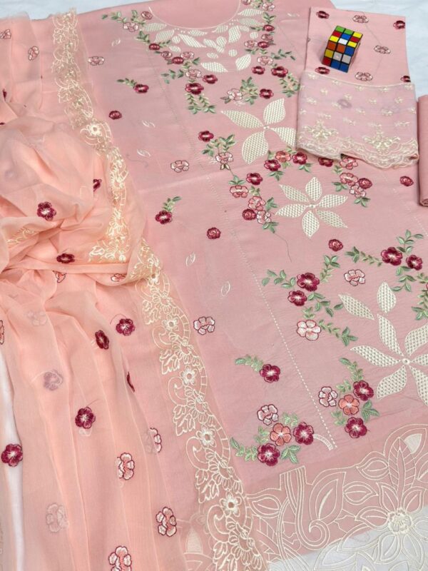 Premium 3 Piece Embroidered Lawn Suit - Unstitched