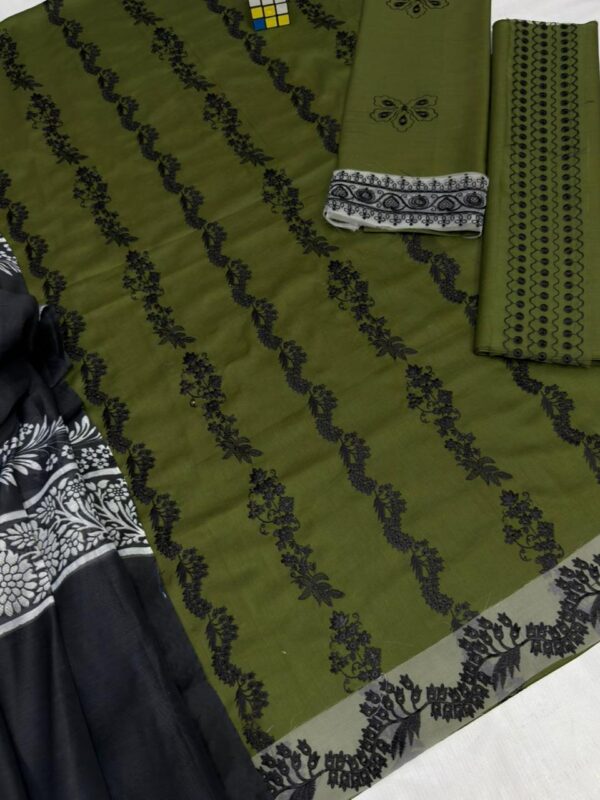 Premium 3 Piece Embroidered Lawn Suit - Unstitched