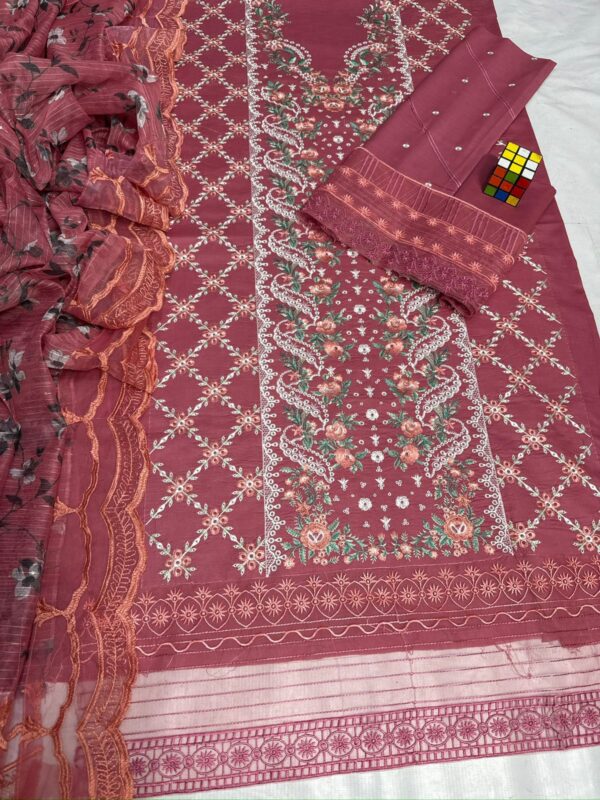 Premium 3 Piece Embroidered Lawn Suit - Unstitched