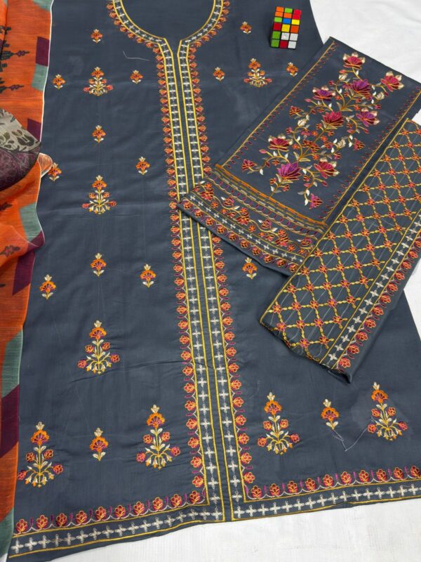 Premium 3 Piece Embroidered Lawn Suit - Unstitched