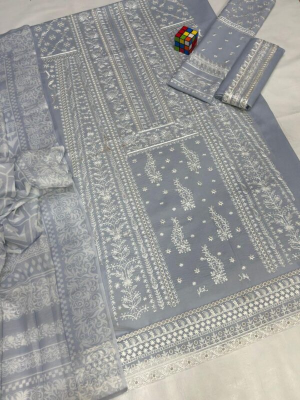 Premium 3 Piece Embroidered Lawn Suit - Unstitched