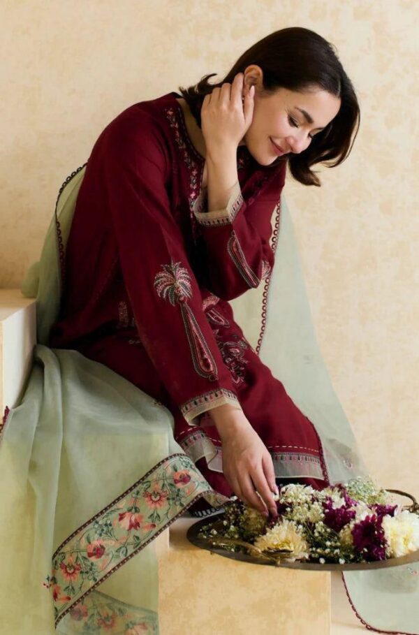 Premium 3 Piece Embroidered Lawn Suit - Unstitched