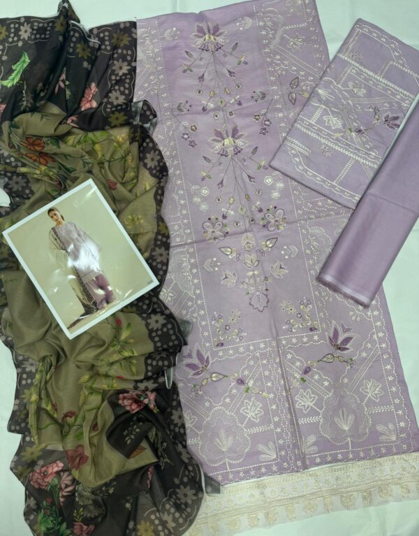 Premium 3 Piece Embroidered Lawn Suit - Unstitched