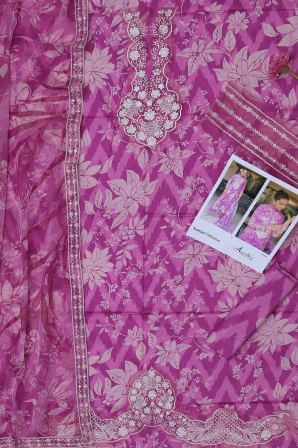 Premium 3 Piece Embroidered Lawn Suit - Unstitched