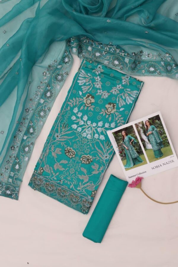 Premium 3 Piece Embroidered Lawn Suit - Unstitched