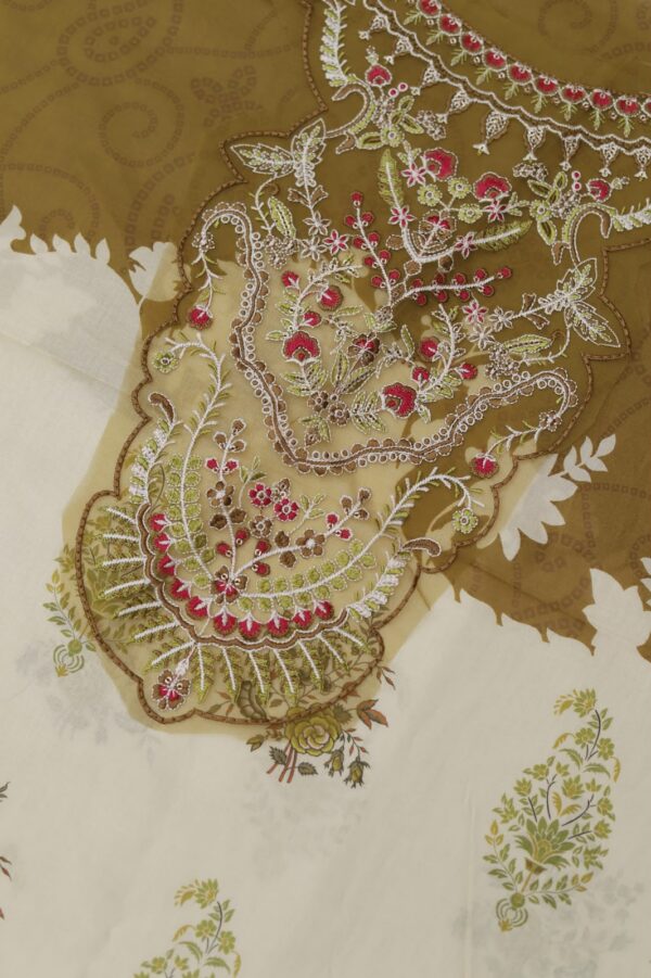 Premium 3 Piece Embroidered Lawn Suit - Unstitched