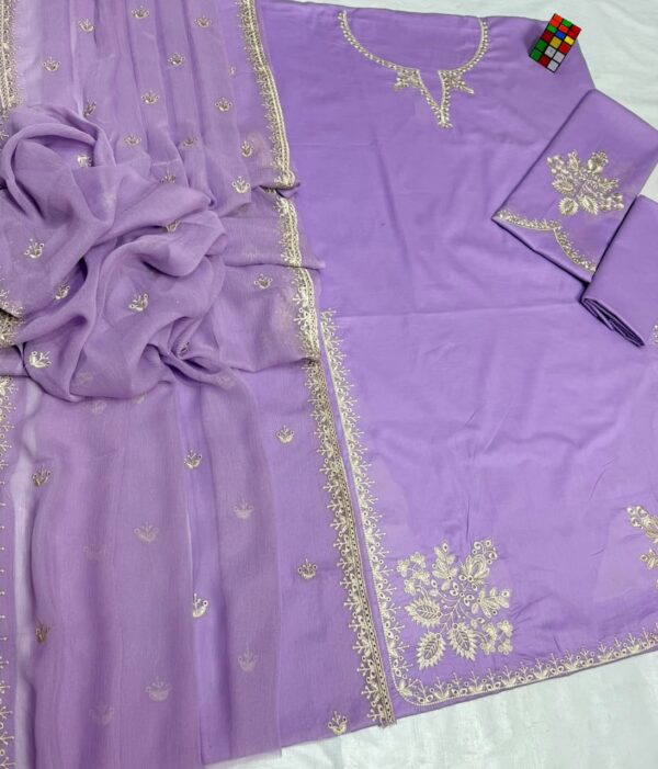 Premium 3 Piece Embroidered Lawn Suit - Unstitched