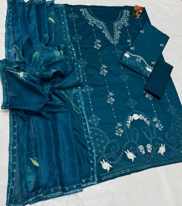 Premium 3 Piece Embroidered Lawn Suit - Unstitched